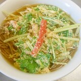 水菜・カニカマ・卵とじ温蕎麦